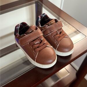 Ben Sherman Brown Kids Sneakers with Velcro